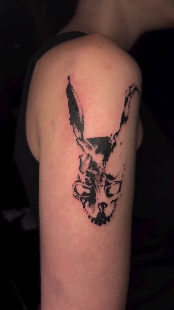 Tattoo by @piscesiscariot11 — blackwork