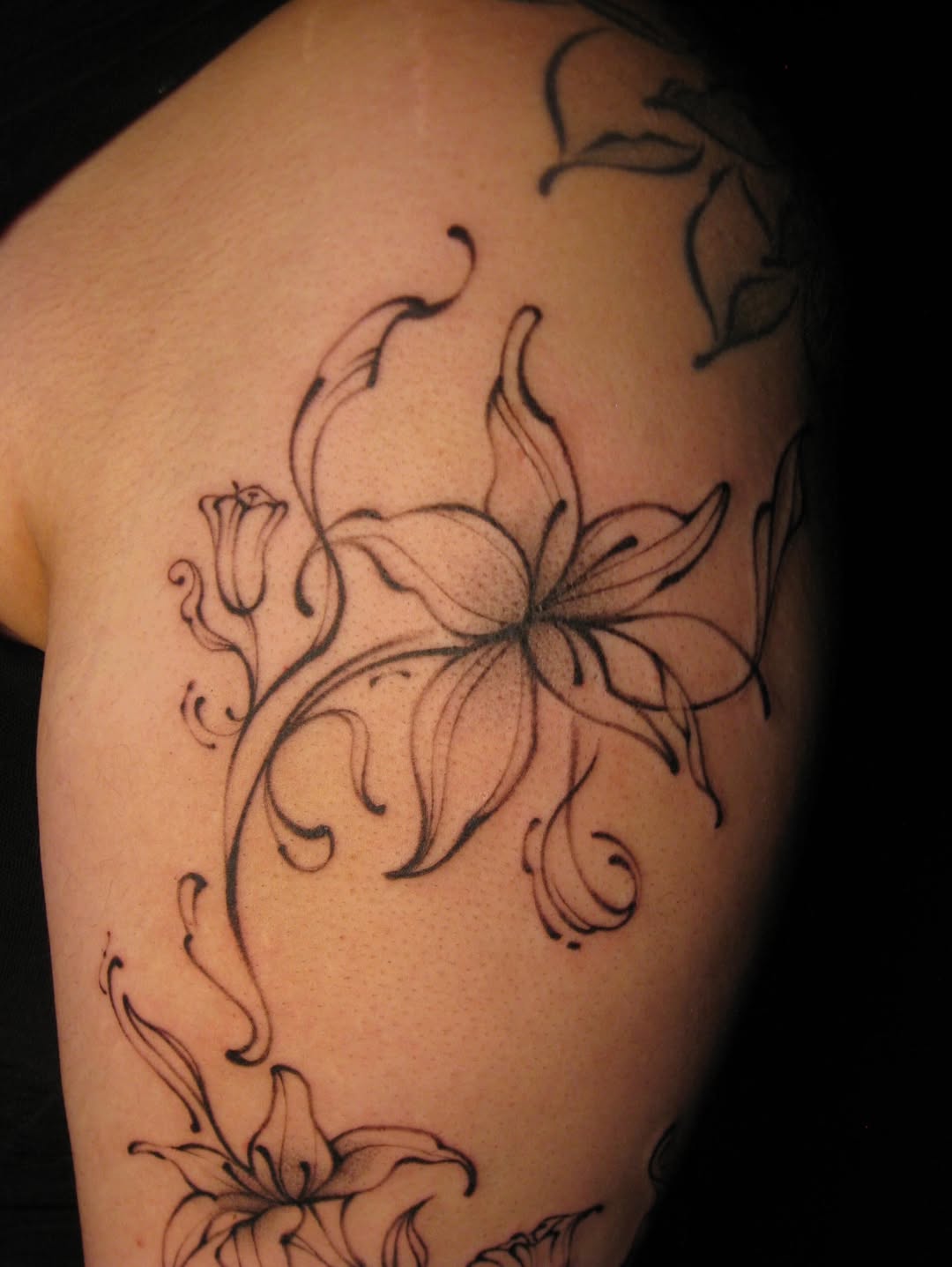 Tattoo by @myjinju.tattoo — fine_line, black_and_grey