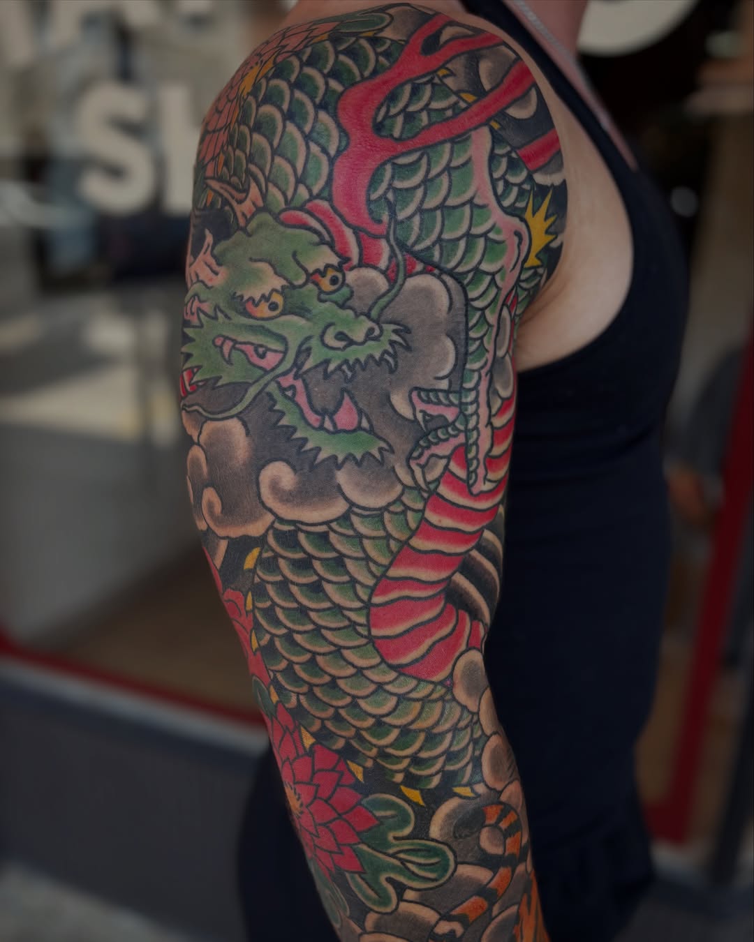 Tattoo by @jeffslacktattoo โ japanese_irezumi