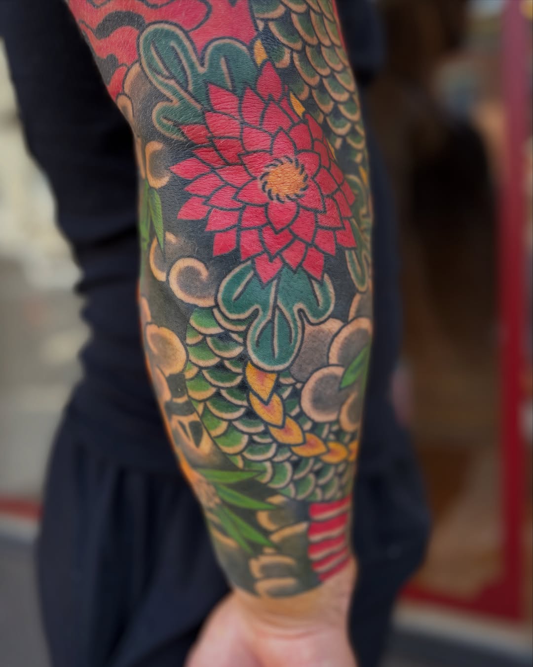 Tattoo by @jeffslacktattoo โ japanese_irezumi, black_and_grey