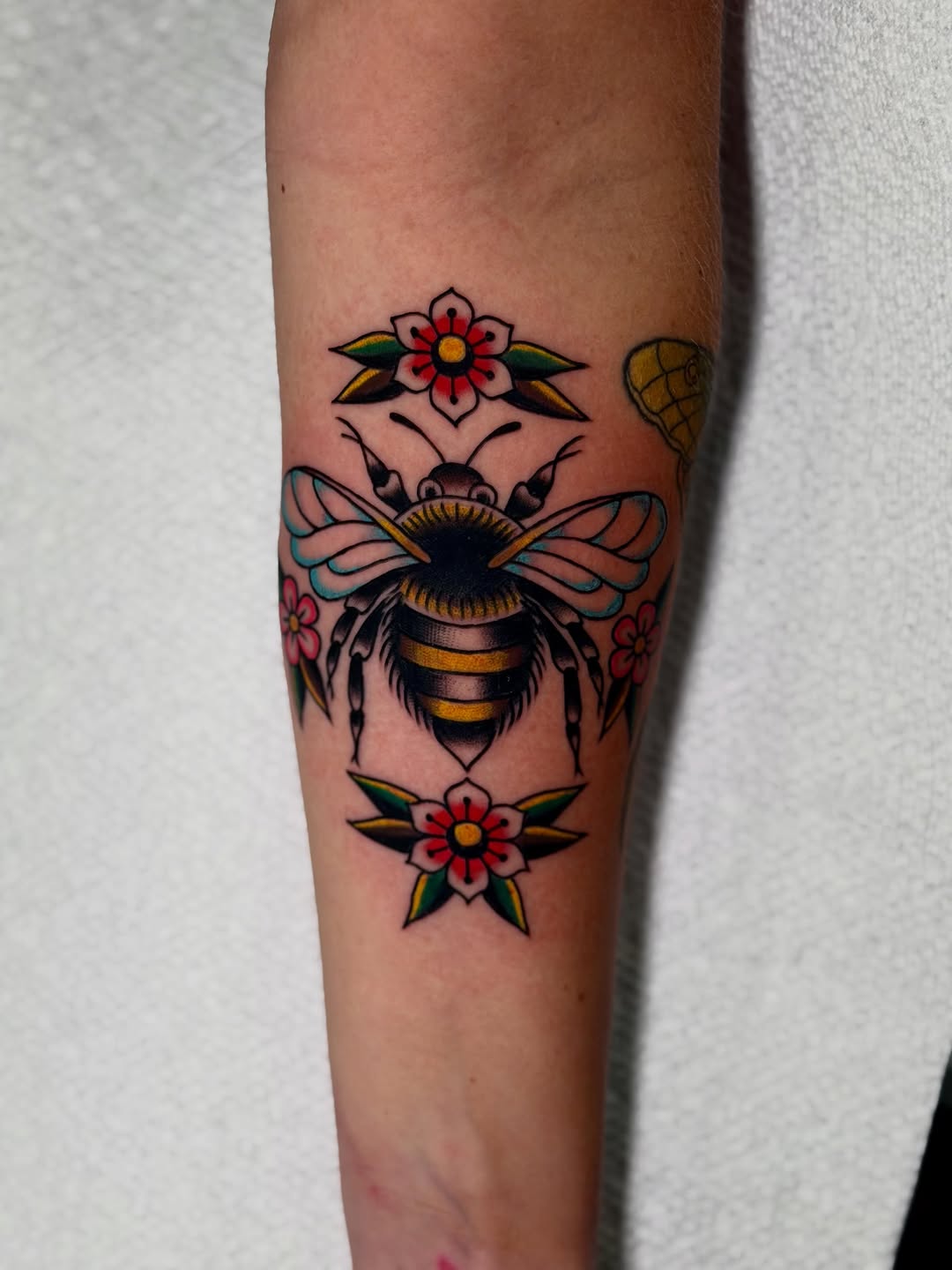 Tattoo by @_miss_elenaeous_ — american_traditional