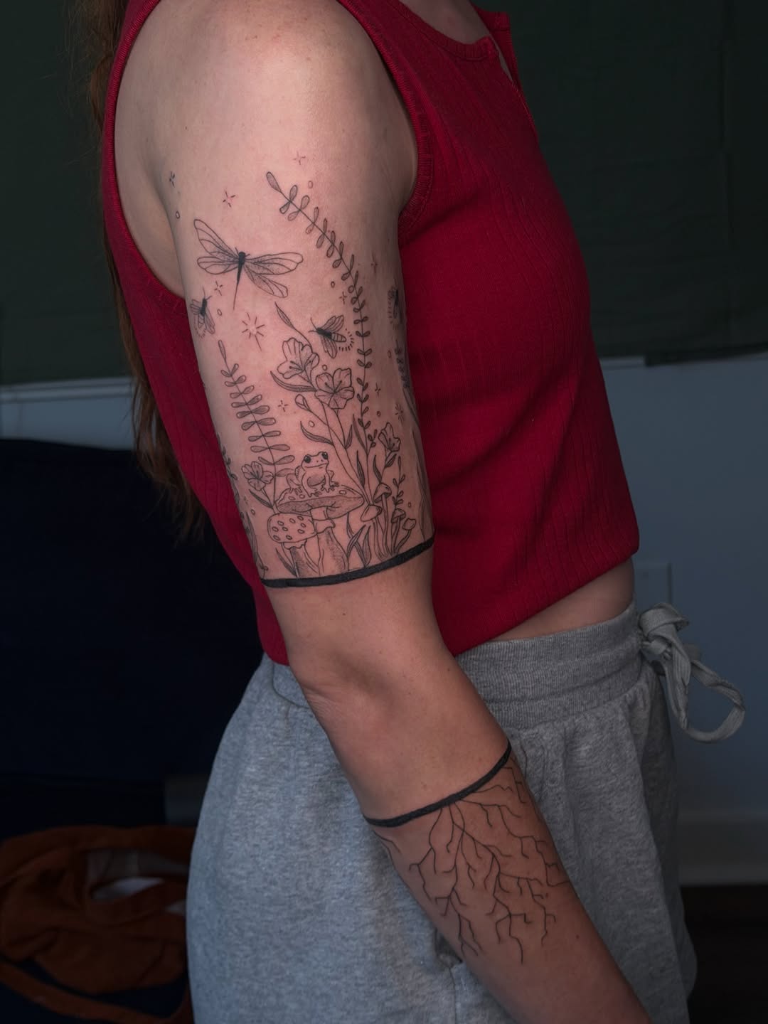 Tattoo by @faeandfleshstudio — fine_line, illustrative