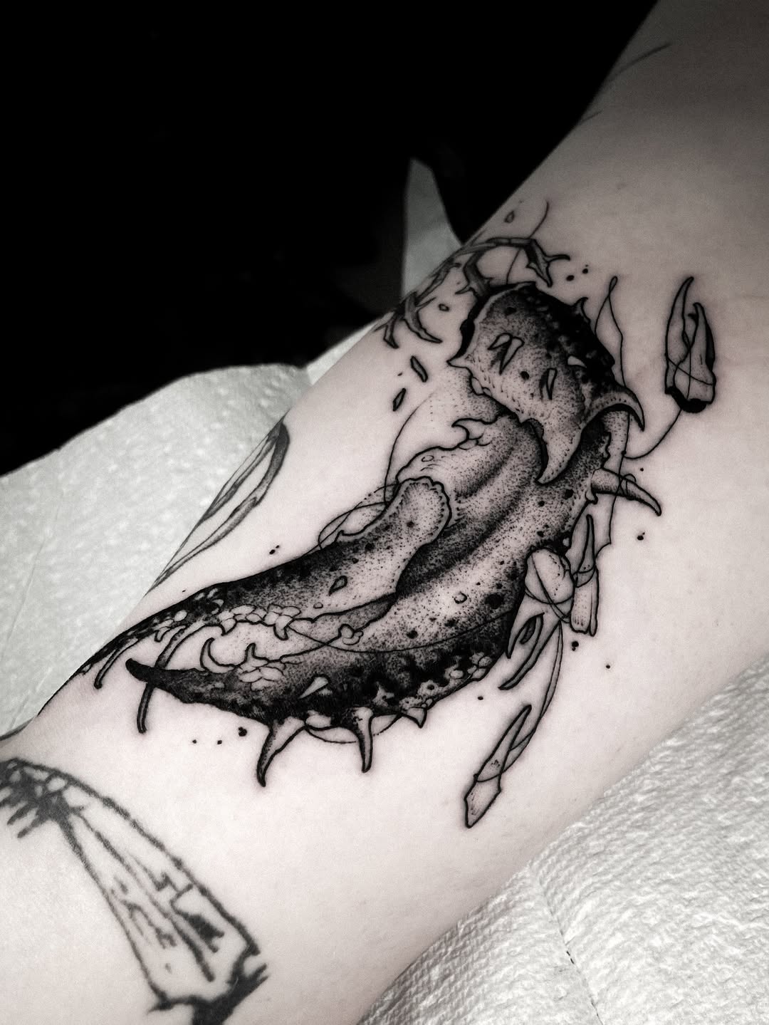 Tattoo by @bunche_tattoo โ black_and_grey, dotwork
