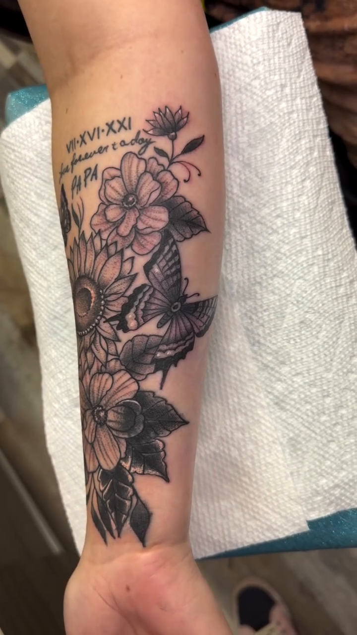 Tattoo by @pablorammsy.tattooer — black_and_grey, realism