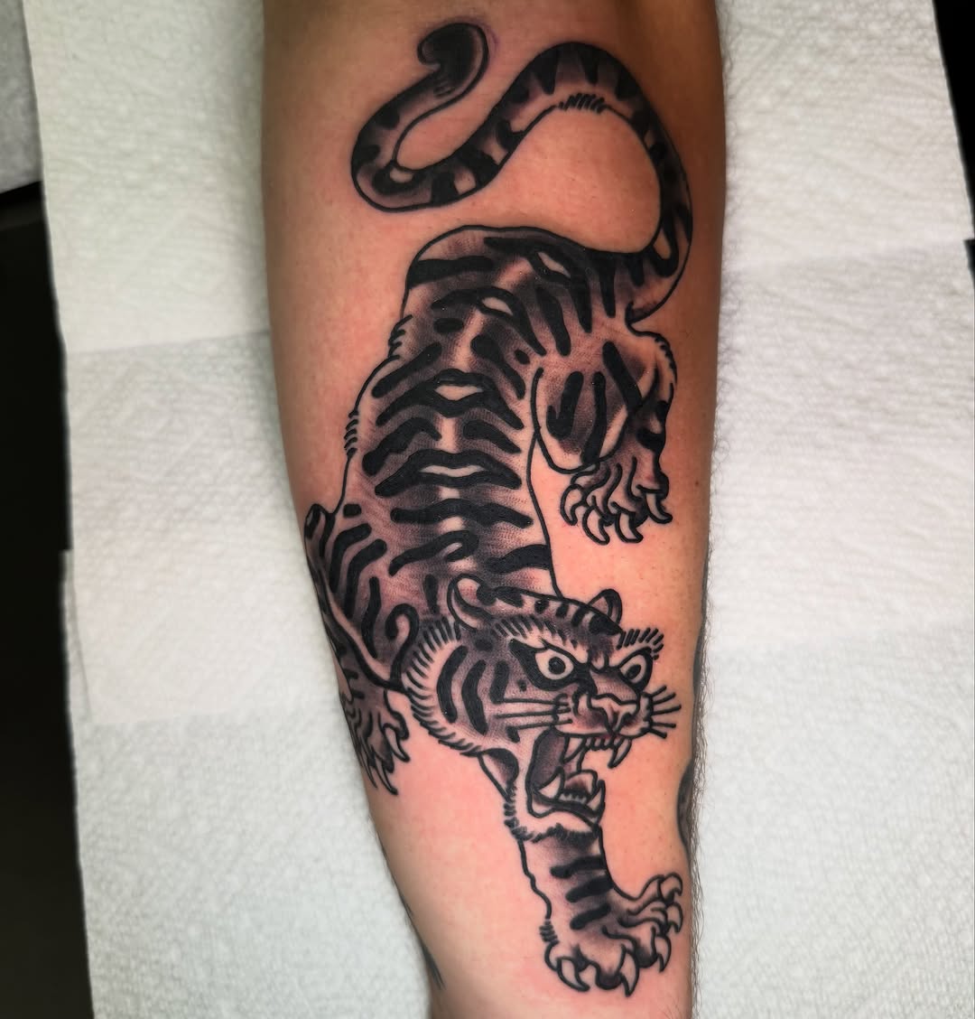 Tattoo by @rizzotattoos — american_traditional