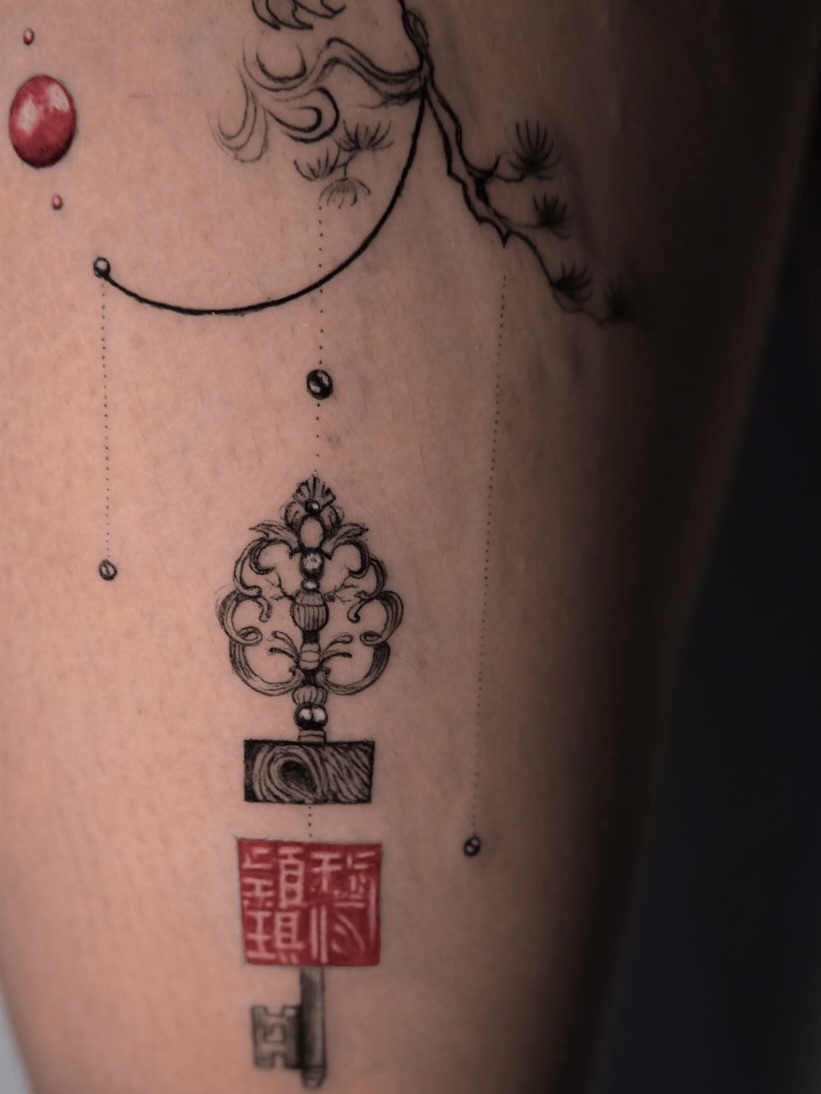 Tattoo by @lilithink โ fine_line, ornamental