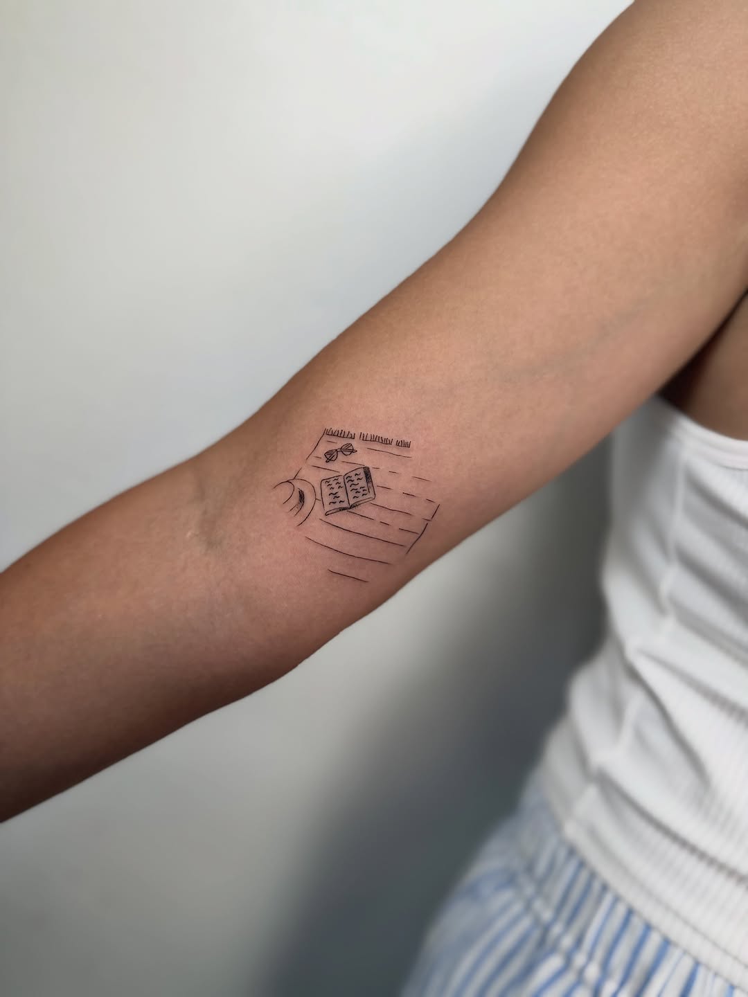 Tattoo by @tattedbymae — fine_line, minimalist