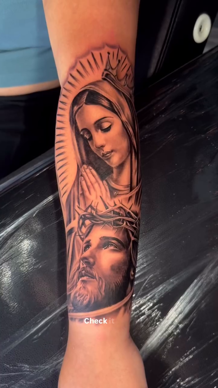 Tattoo by @sergio.tat2s — black_and_grey, realism