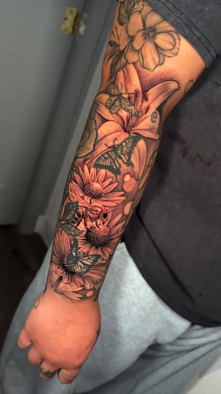 Tattoo by @nandojaa_ink — japanese_irezumi, black_and_grey