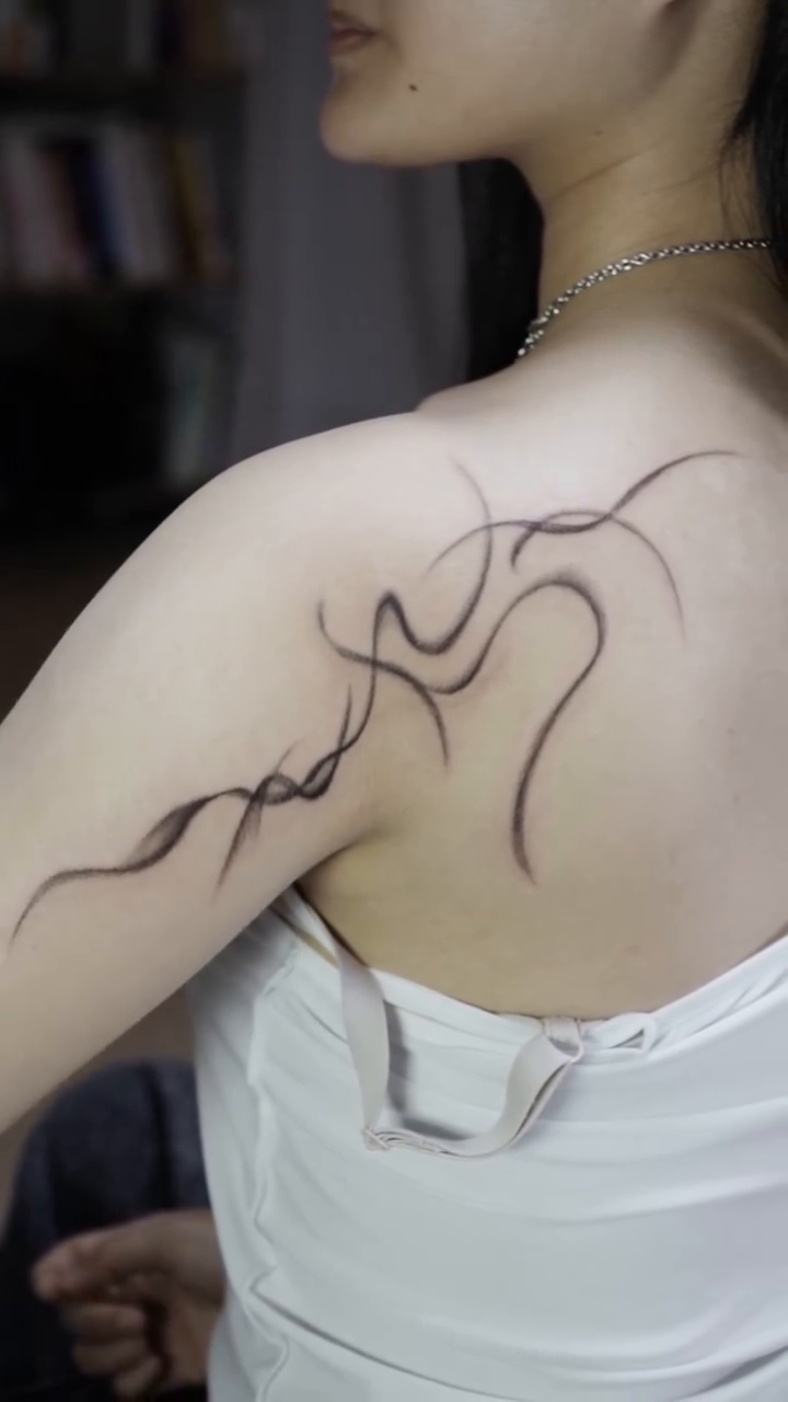 Tattoo by @haesol_ink β fine_line