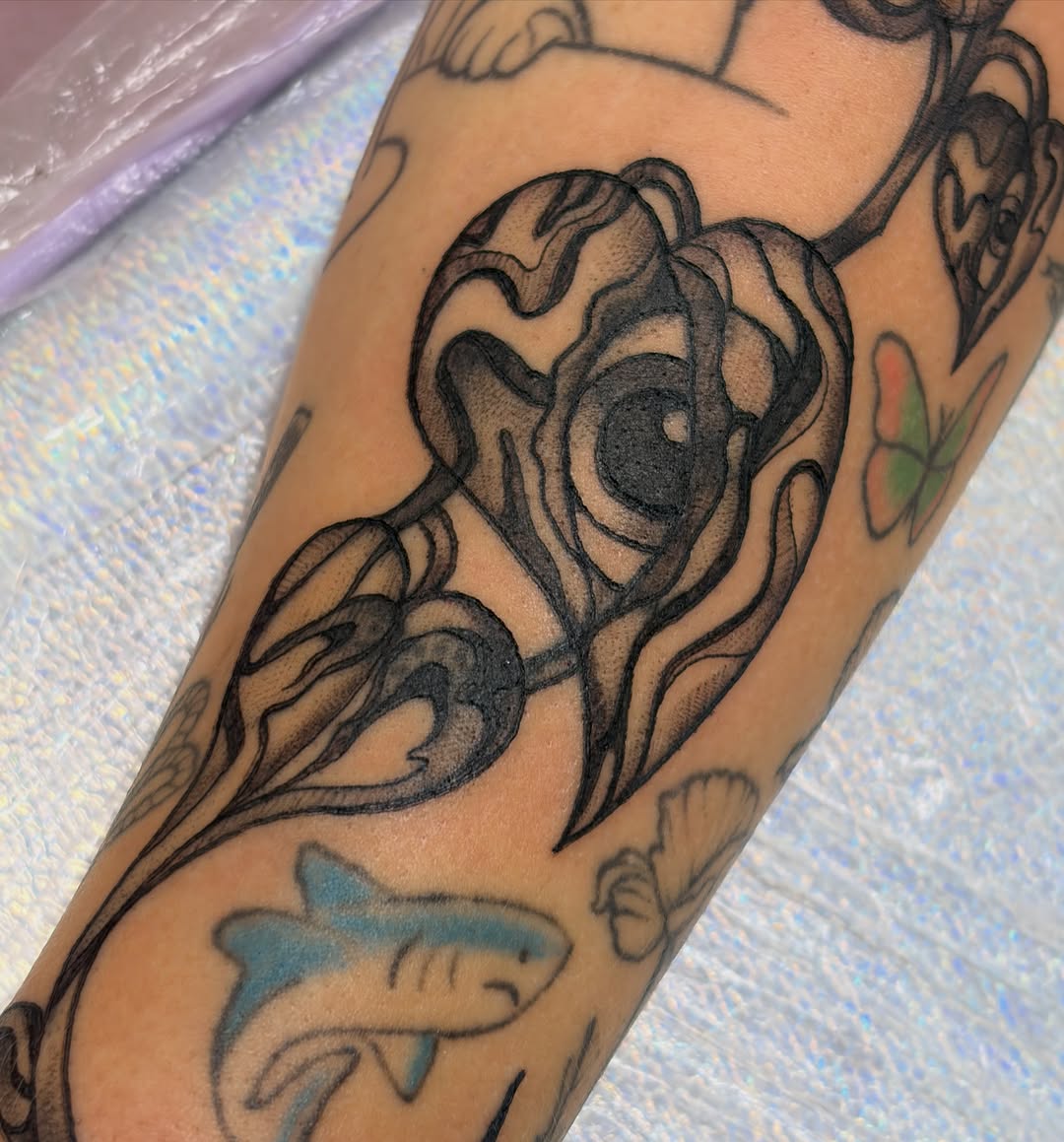 Tattoo by @laurencaldwelltattoo — black_and_grey, ornamental