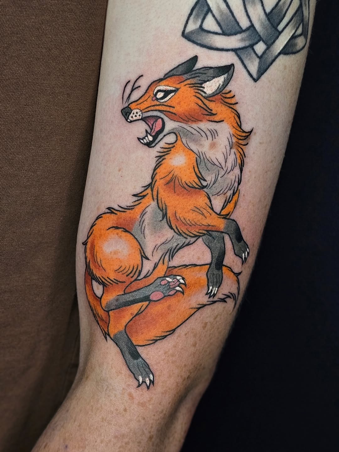 Tattoo by @alexalachutatattoos โ neo_traditional