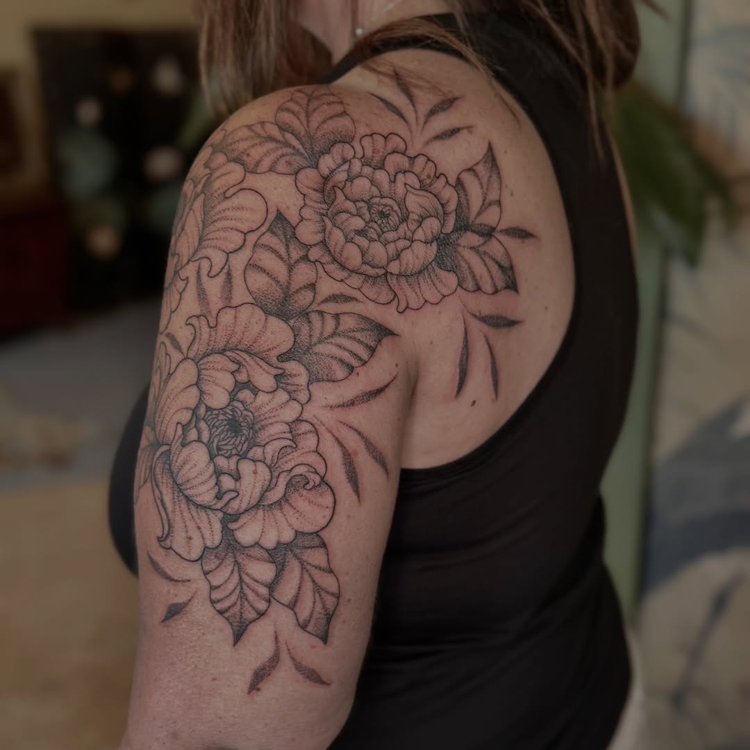 Tattoo by @sol.moss.tattoo — black_and_grey, dotwork