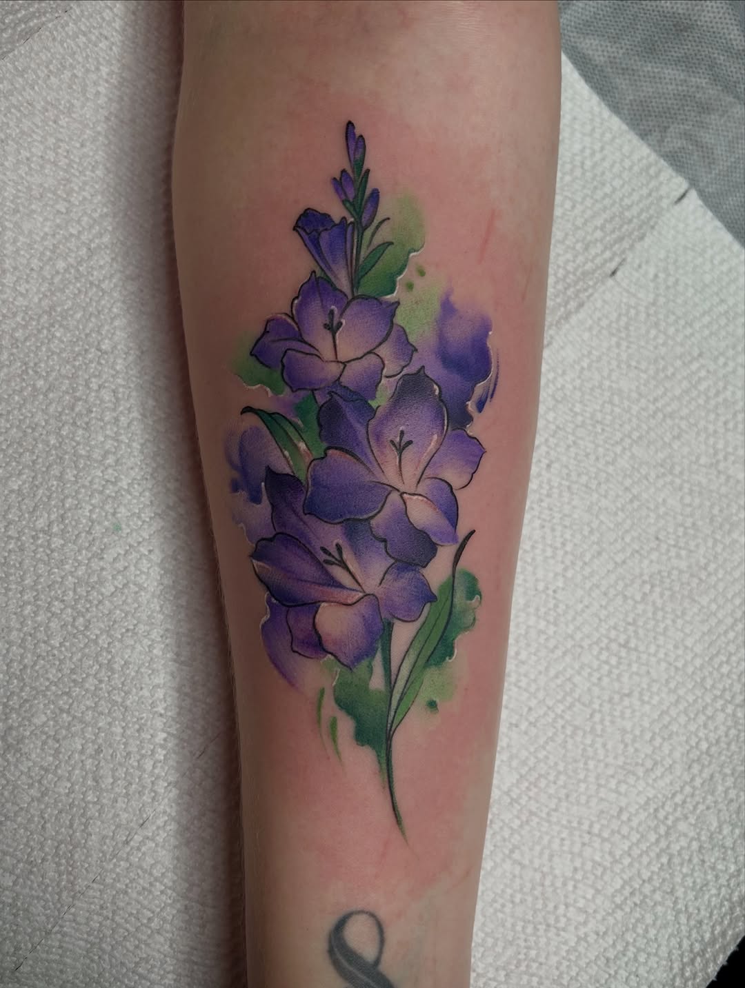 Tattoo by @little.bee.stings — watercolor, fine_line
