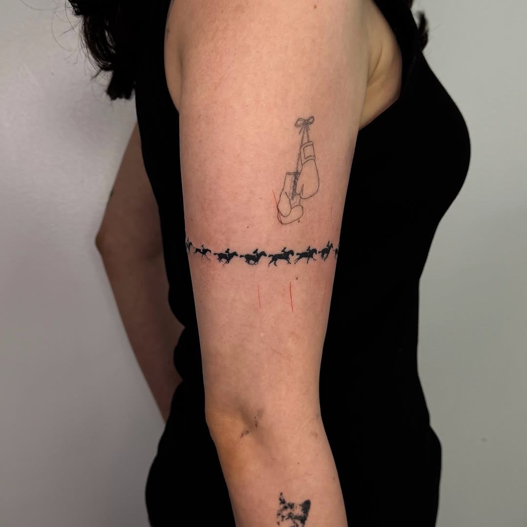 Tattoo by @handpokeforever — fine_line, minimalist