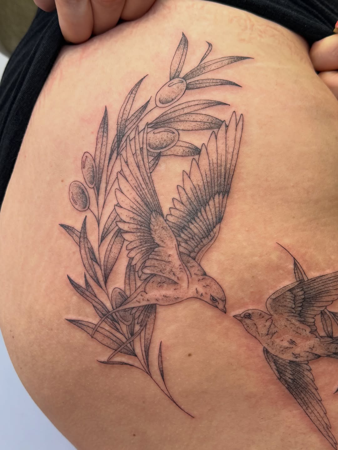 Tattoo by @heneseetattoo — fine_line, black_and_grey