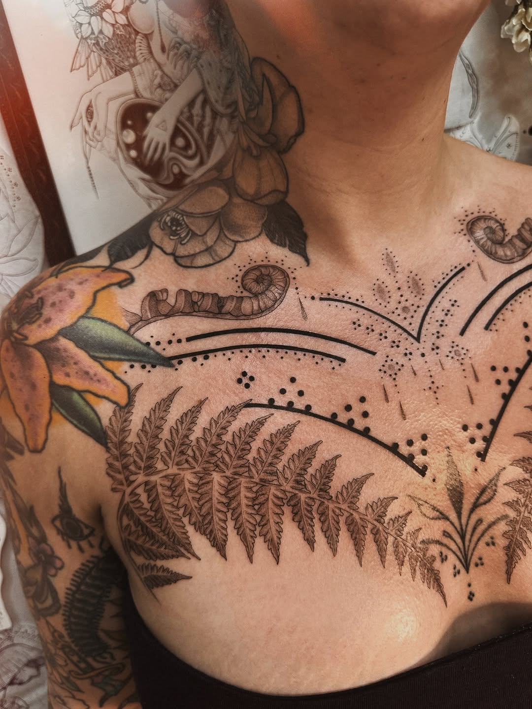 Tattoo by @mushrooomqueen β dotwork, fine_line