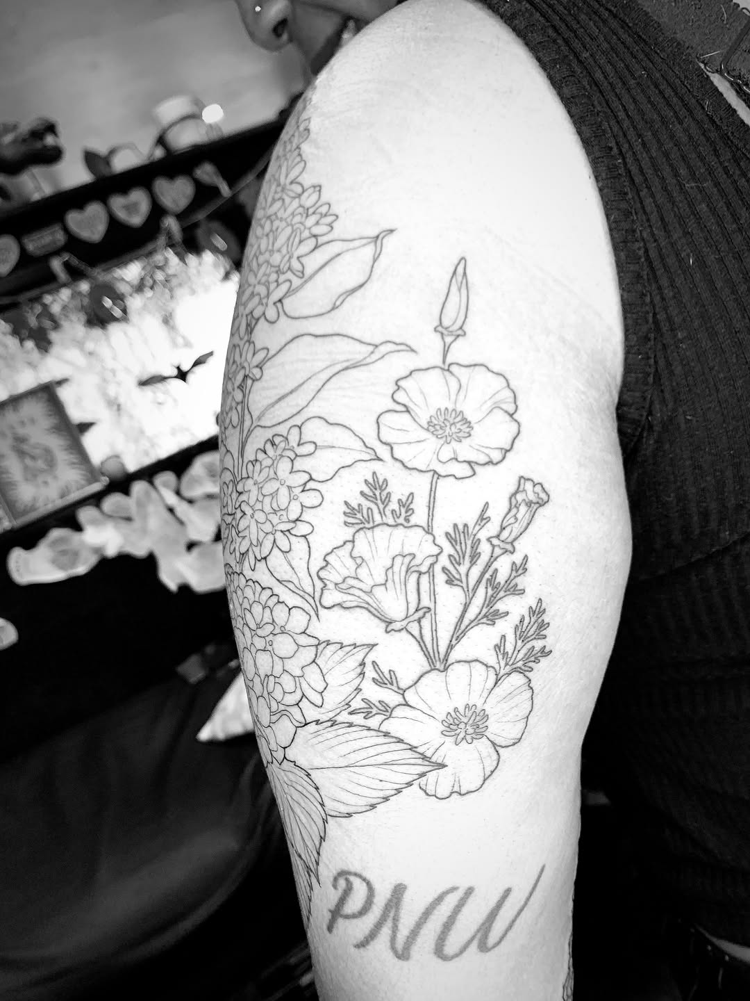 Tattoo by @kittyjonestattoo โ fine_line, illustrative