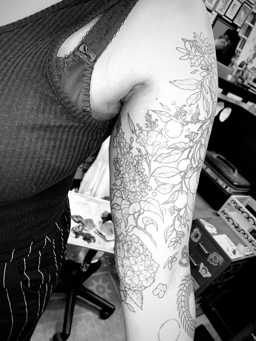 Tattoo by @kittyjonestattoo โ fine_line, illustrative