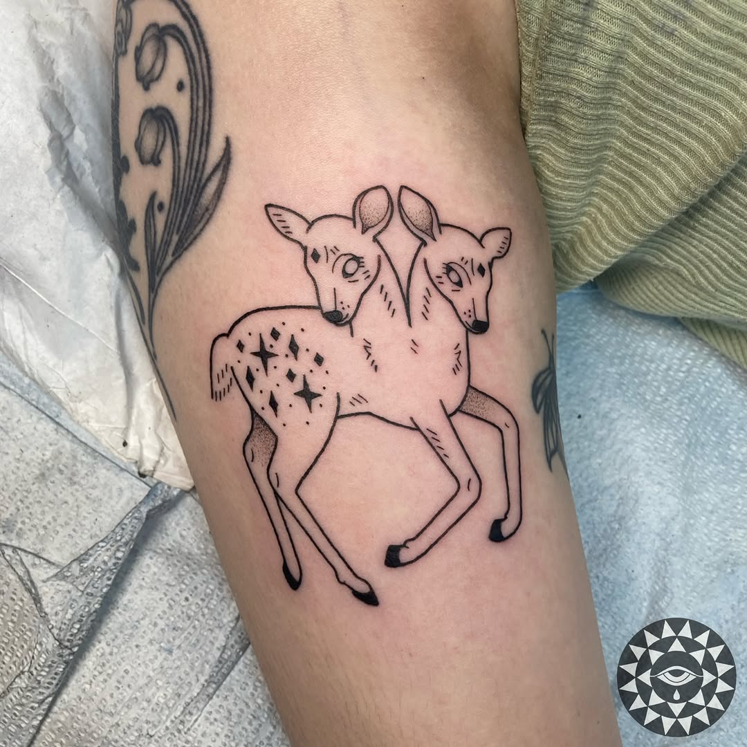 Tattoo by @chelsartistry — fine_line, dotwork