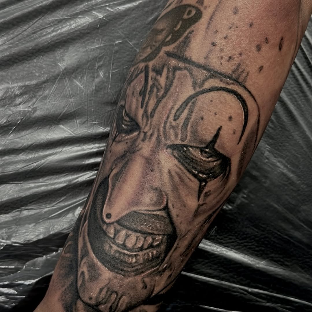 Tattoo by @bigstevelewis — black_and_grey, realism