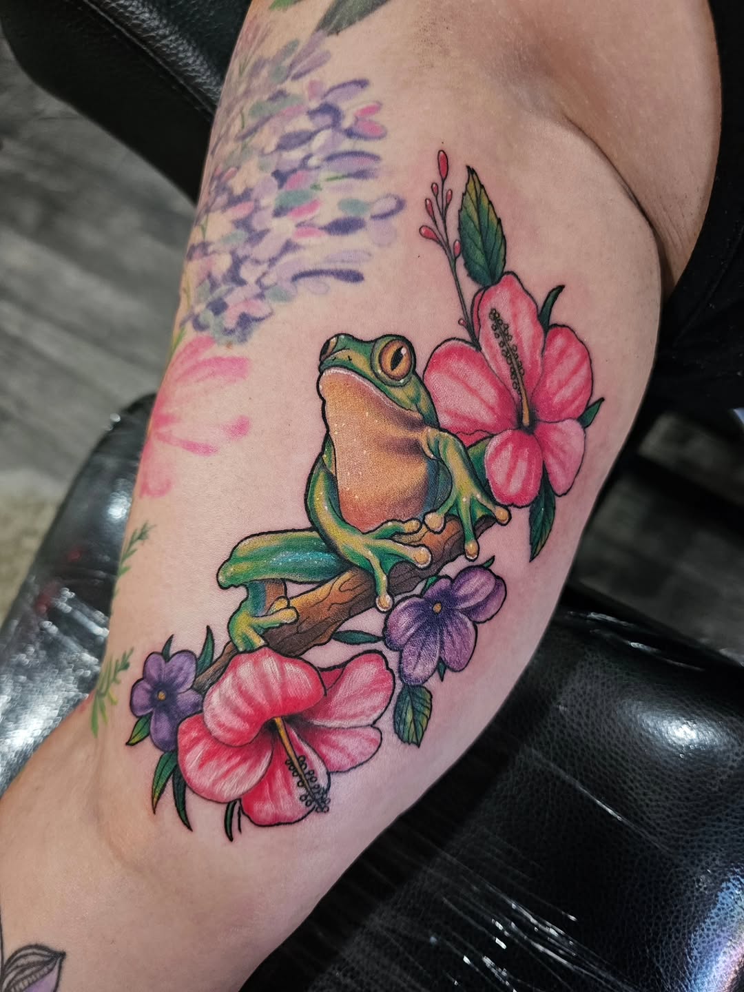 Tattoo by @ashmoretattoos86 โ realism, neo_traditional