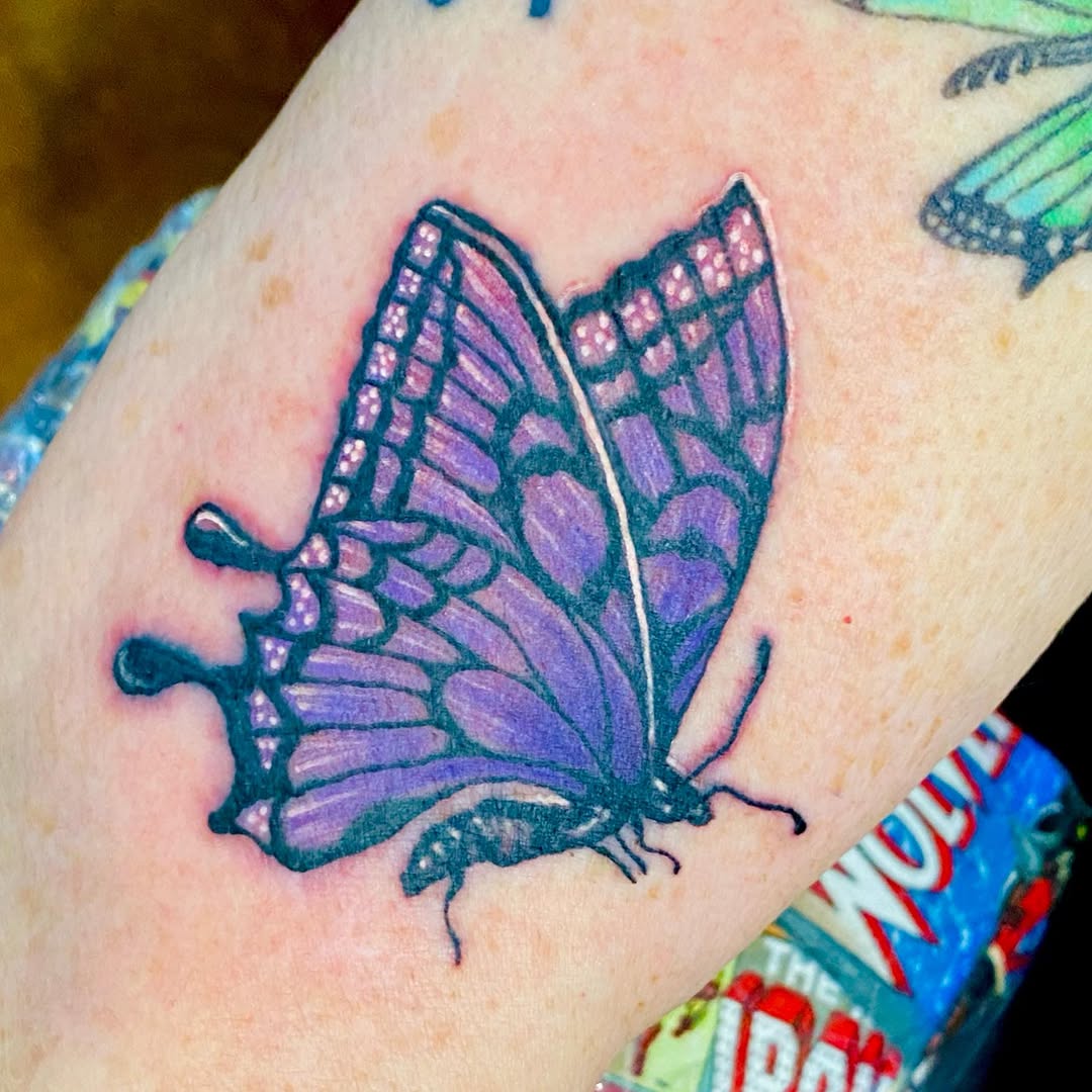 Tattoo by @tattooartist_rileyalexander — realism, fine_line
