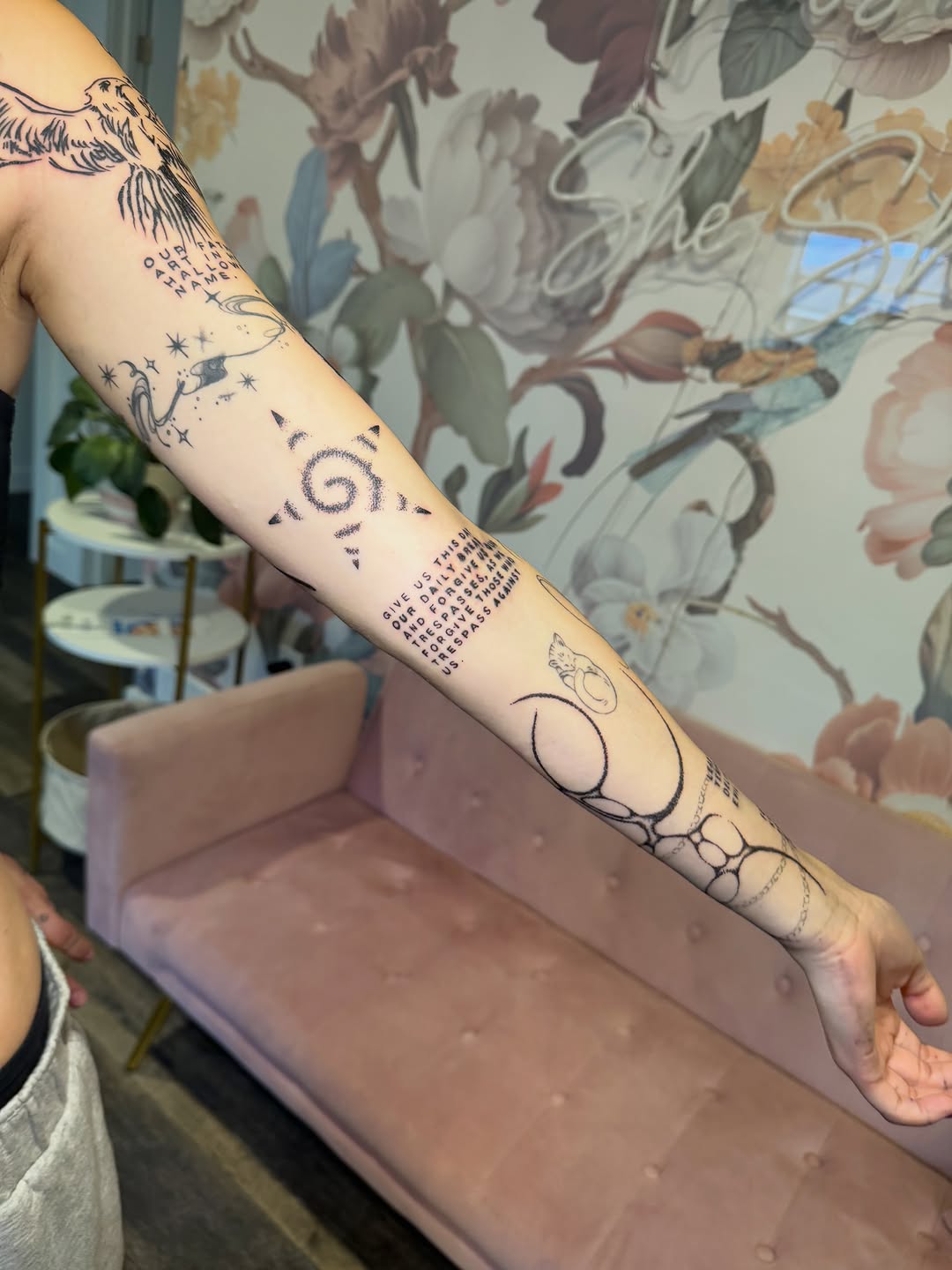 Tattoo by @kinz_ink — fine_line, dotwork