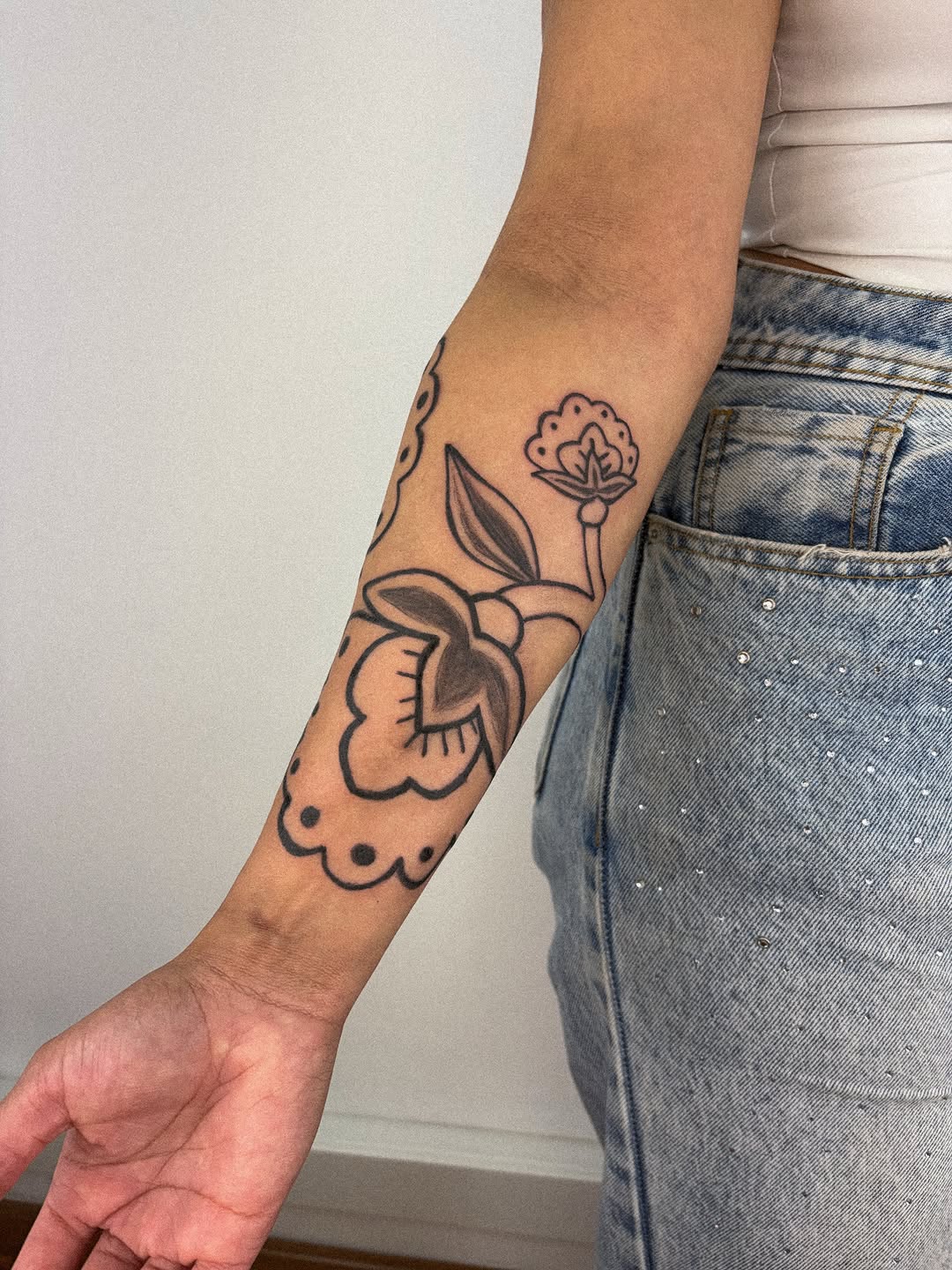Tattoo by @juliatatua — american_traditional