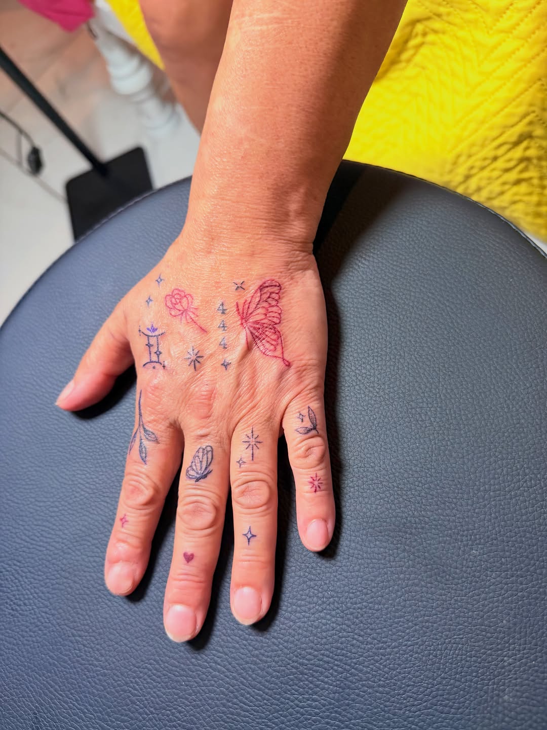 Tattoo by @jackinksuk โ fine_line, minimalist