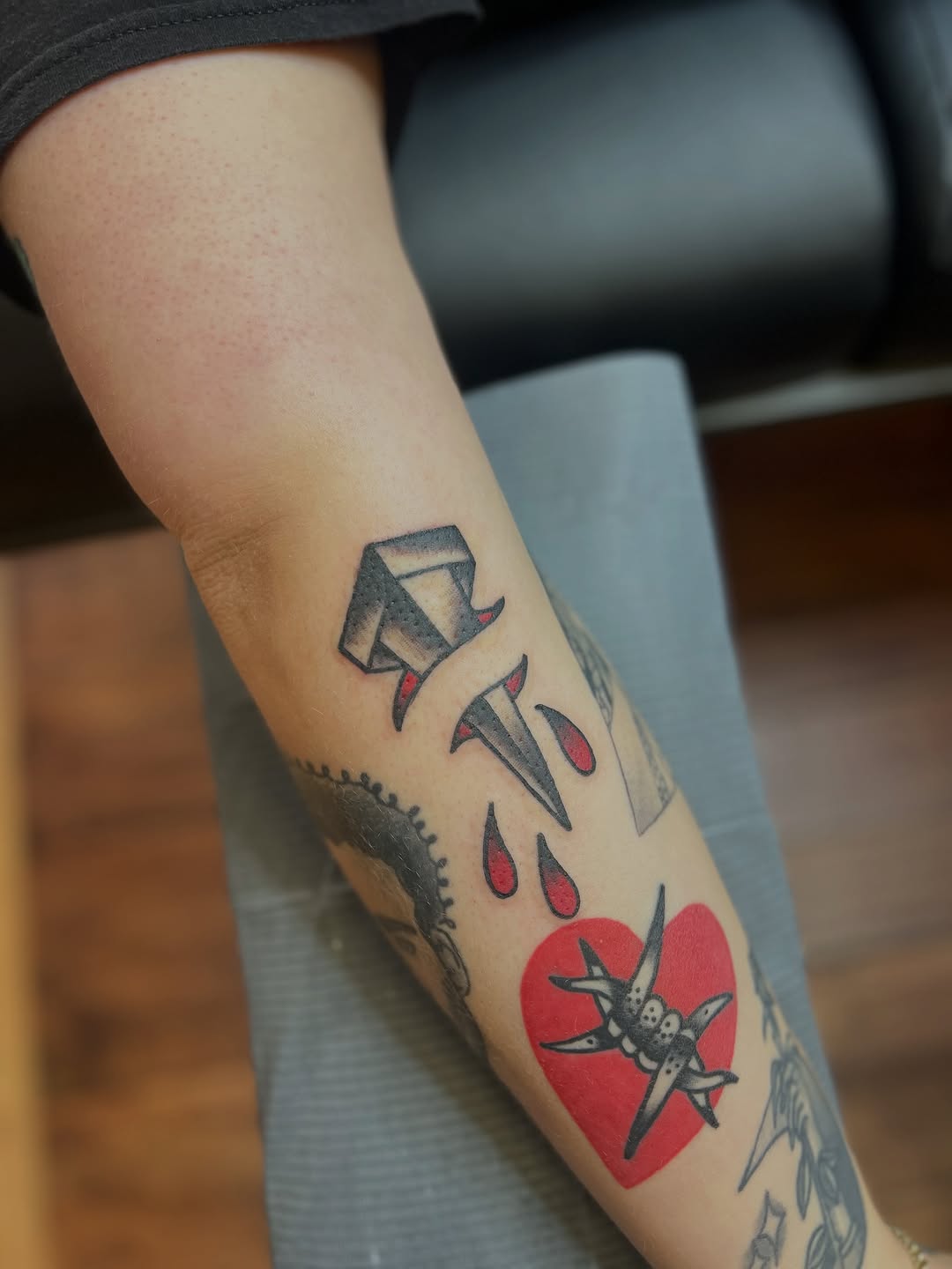 Tattoo by @fizzy_jizzles_wtc — american_traditional
