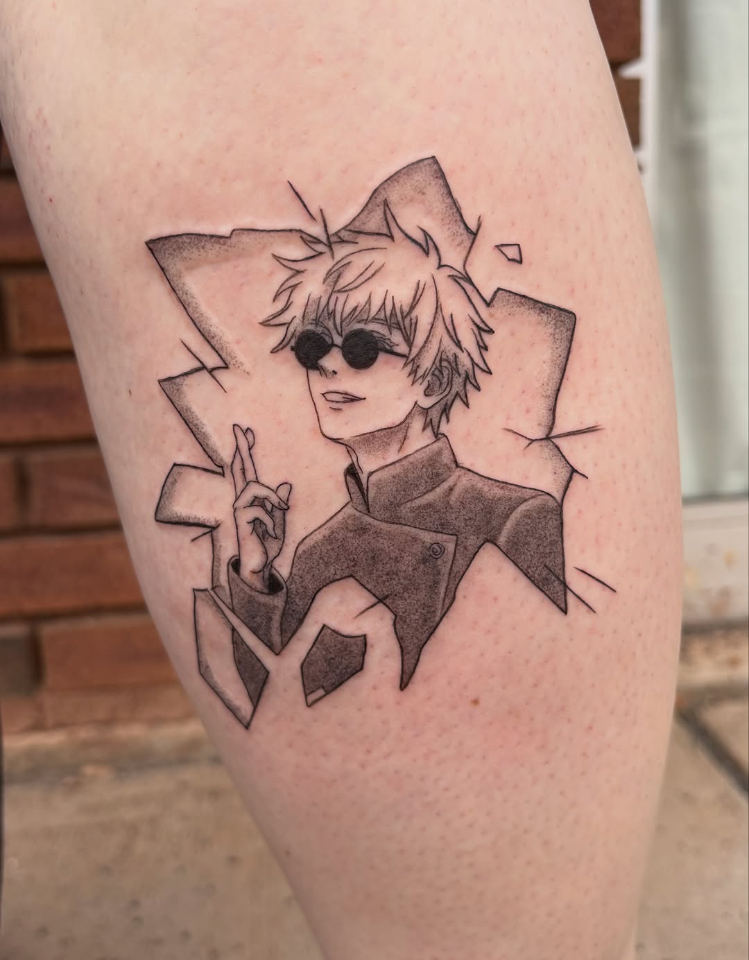 Tattoo by @vivala_goldfish — anime, fine_line
