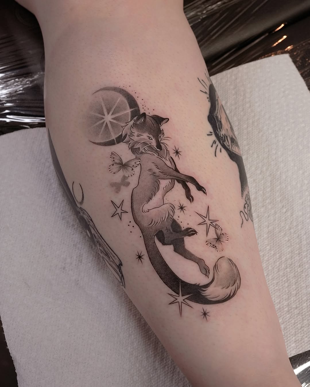 Tattoo by @live_tattooer — fine_line, black_and_grey