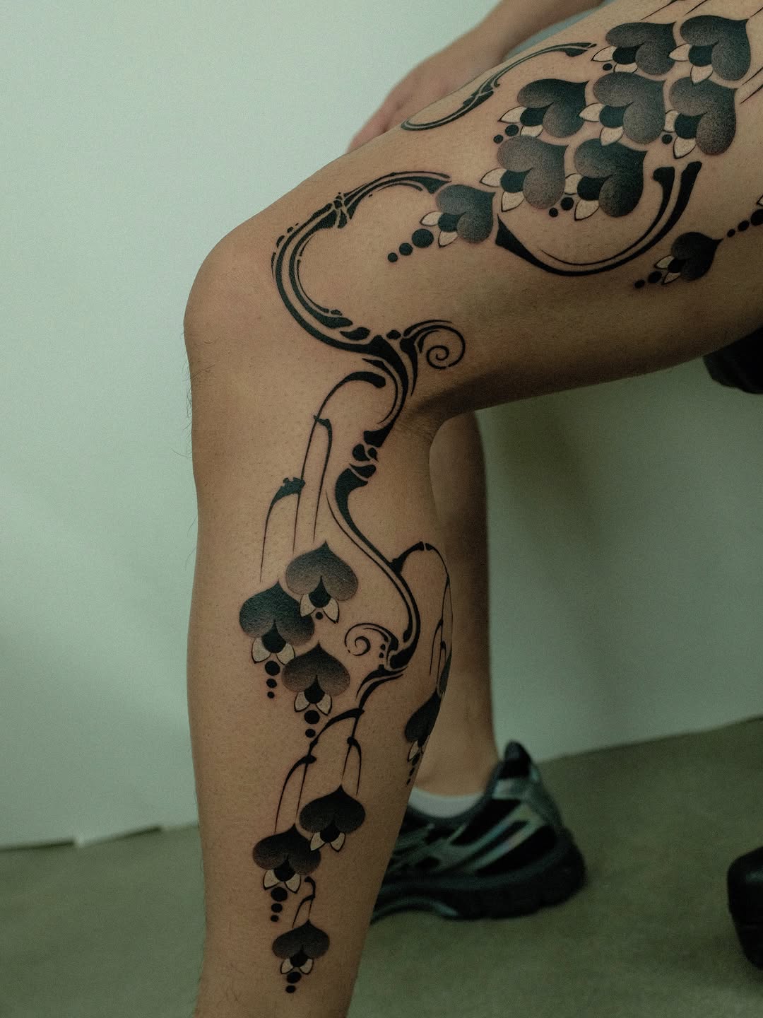 Tattoo by @xiaolun_tatt — black_and_grey, ornamental