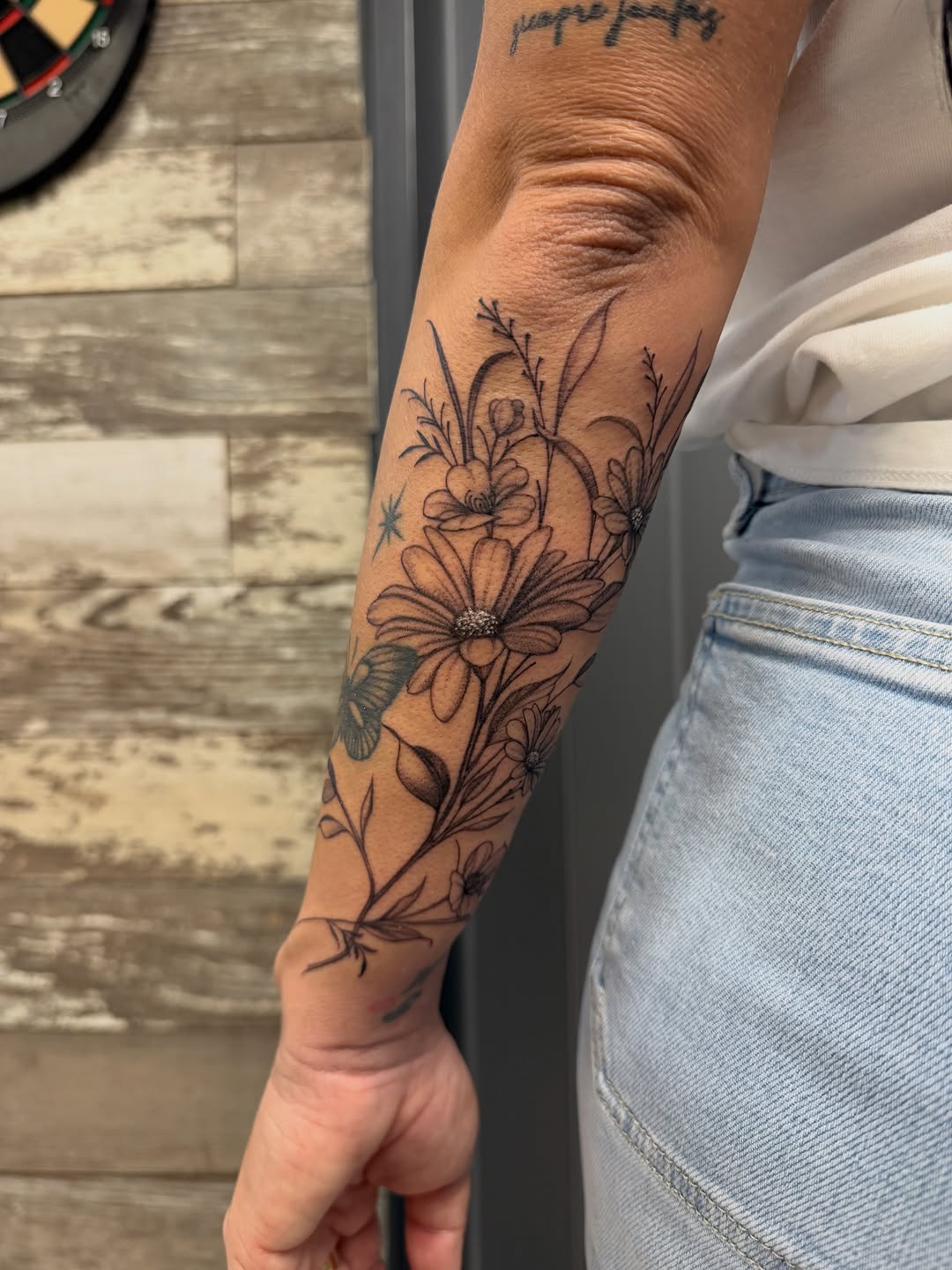 Tattoo by @tattoosbyra_ β fine_line, black_and_grey
