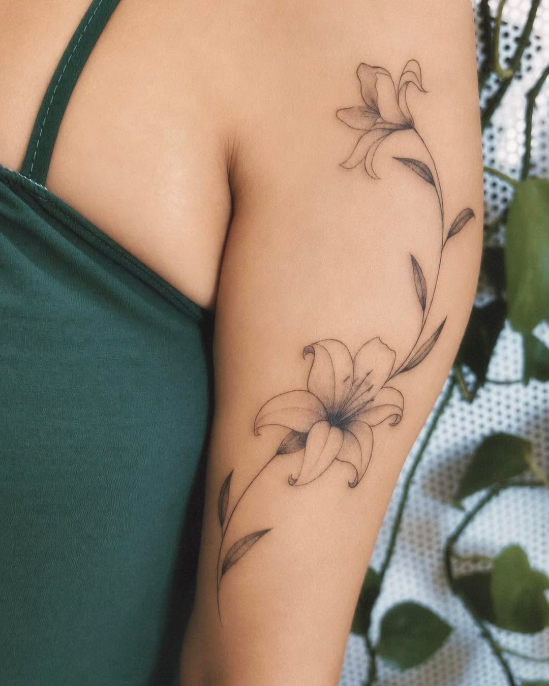 Tattoo by @helenini.tattoo — fine_line, black_and_grey