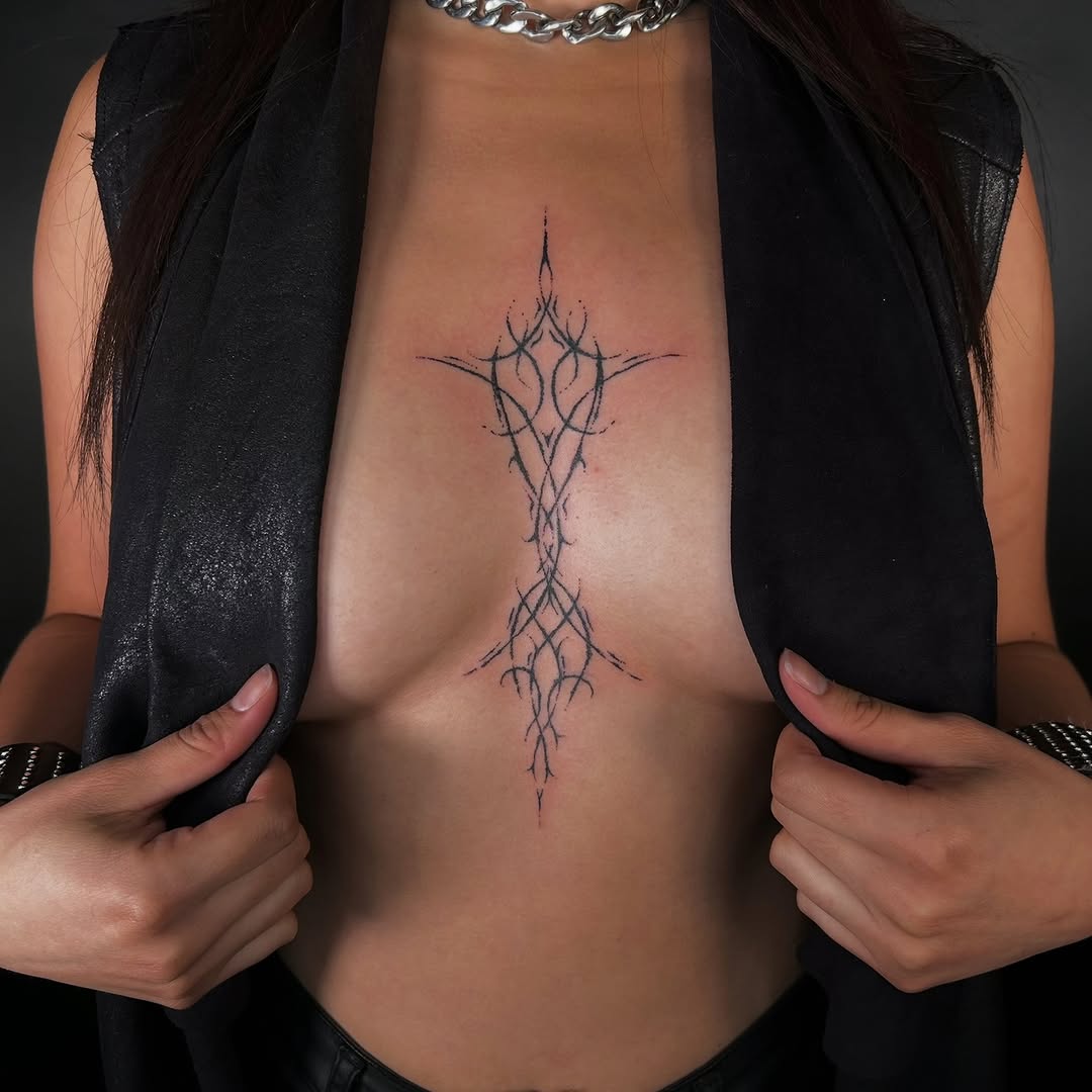 Tattoo by @kikicantdraw — fine_line, ornamental