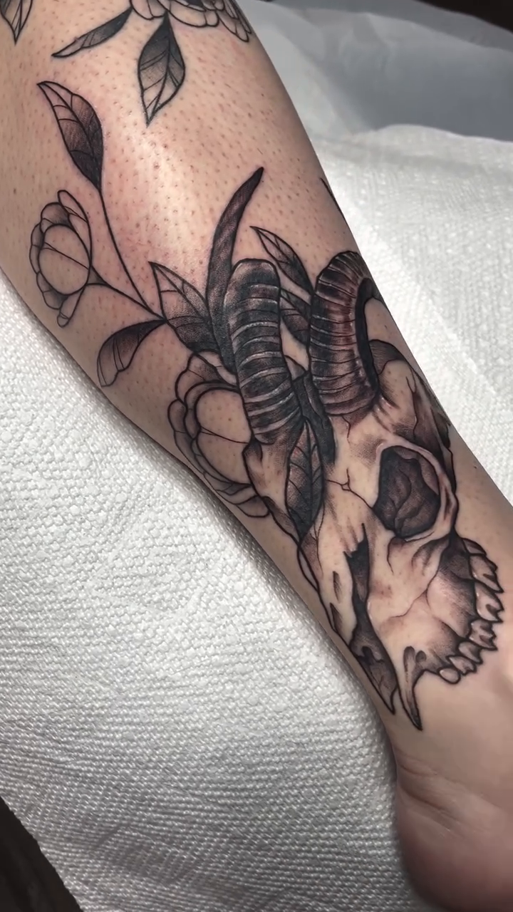 Tattoo by @tys.tattoos12 โ black_and_grey, realism