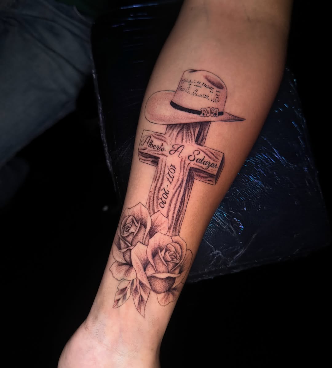 Tattoo by @ninelivestvttoo — black_and_grey, realism