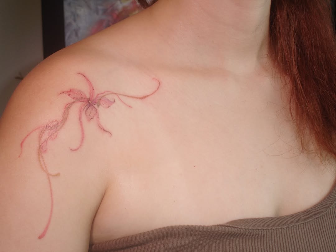 Tattoo by @___drea.dorm — fine_line, watercolor