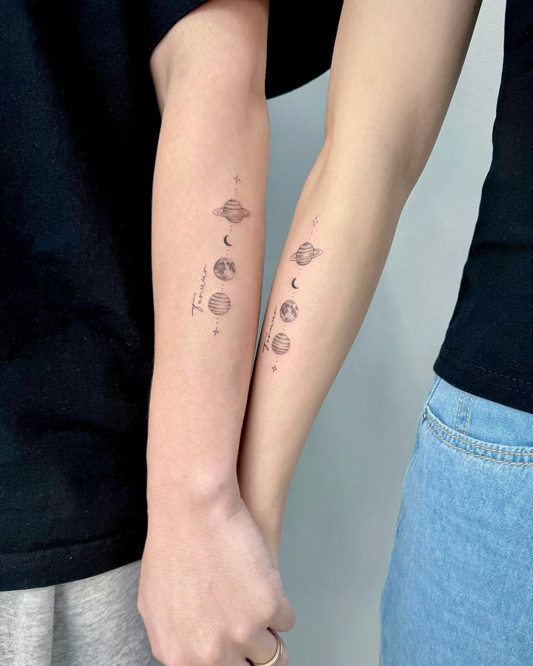 Tattoo by @ink.danu โ fine_line, minimalist