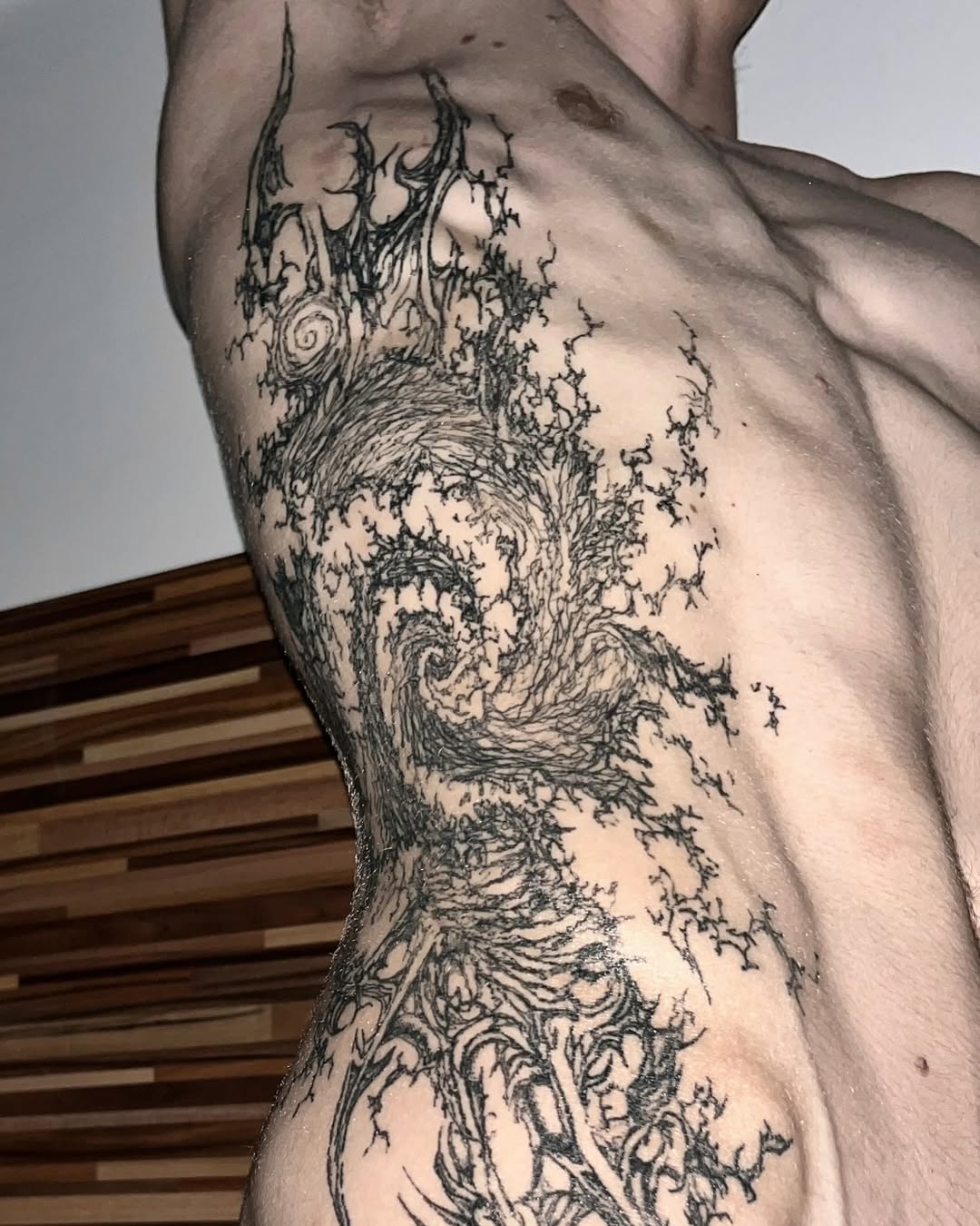 Tattoo by @sangresuciia — blackwork, illustrative