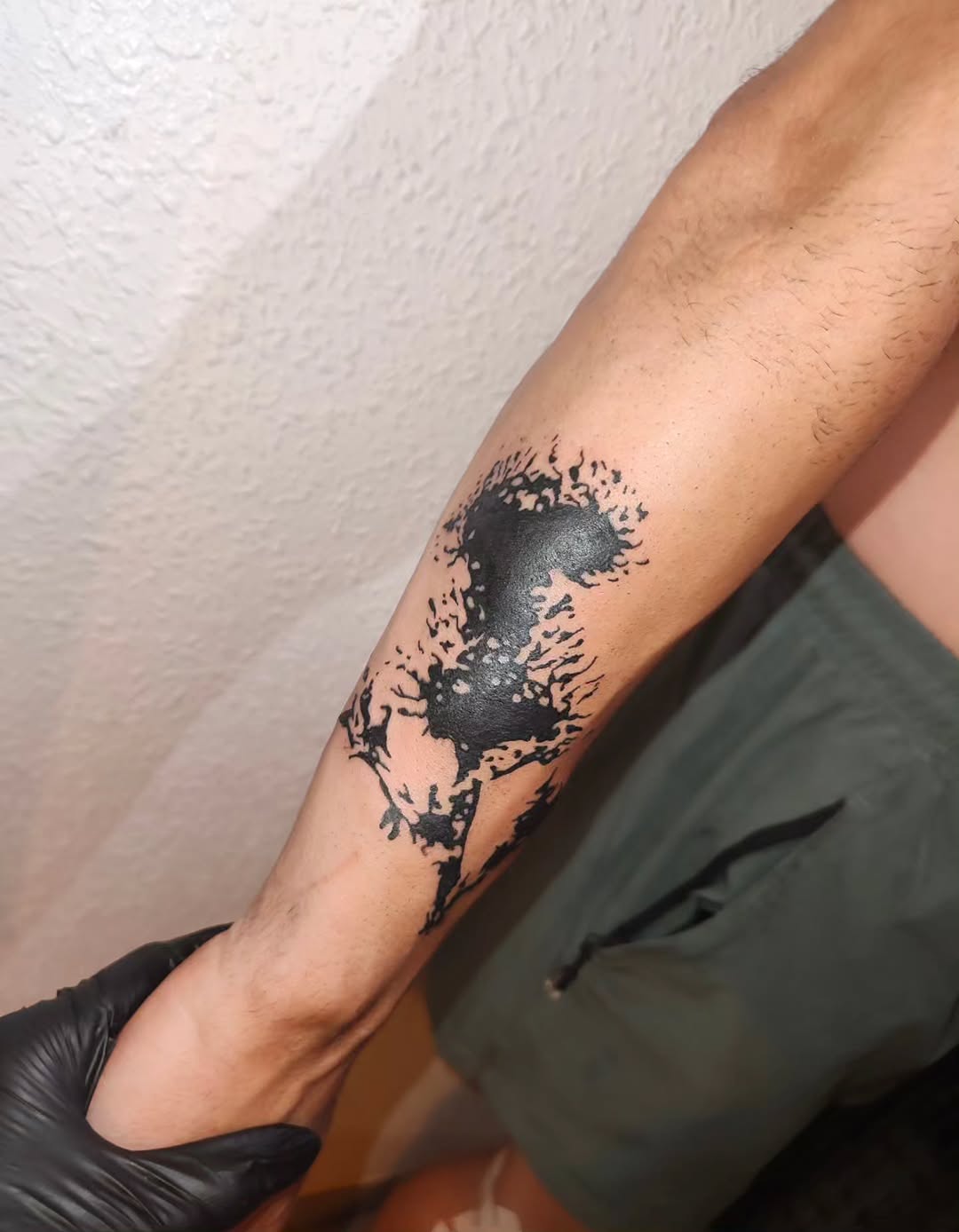 Tattoo by @kittra_ttt — blackwork