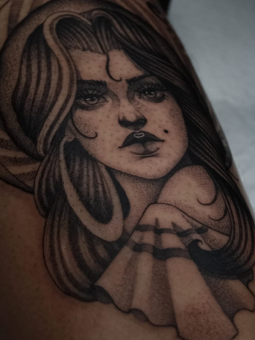 Tattoo by @danielm.ttt — black_and_grey, dotwork
