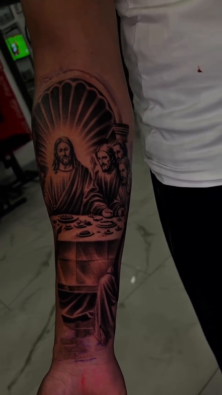 Tattoo by @alfredoadametattoo — realism, black_and_grey