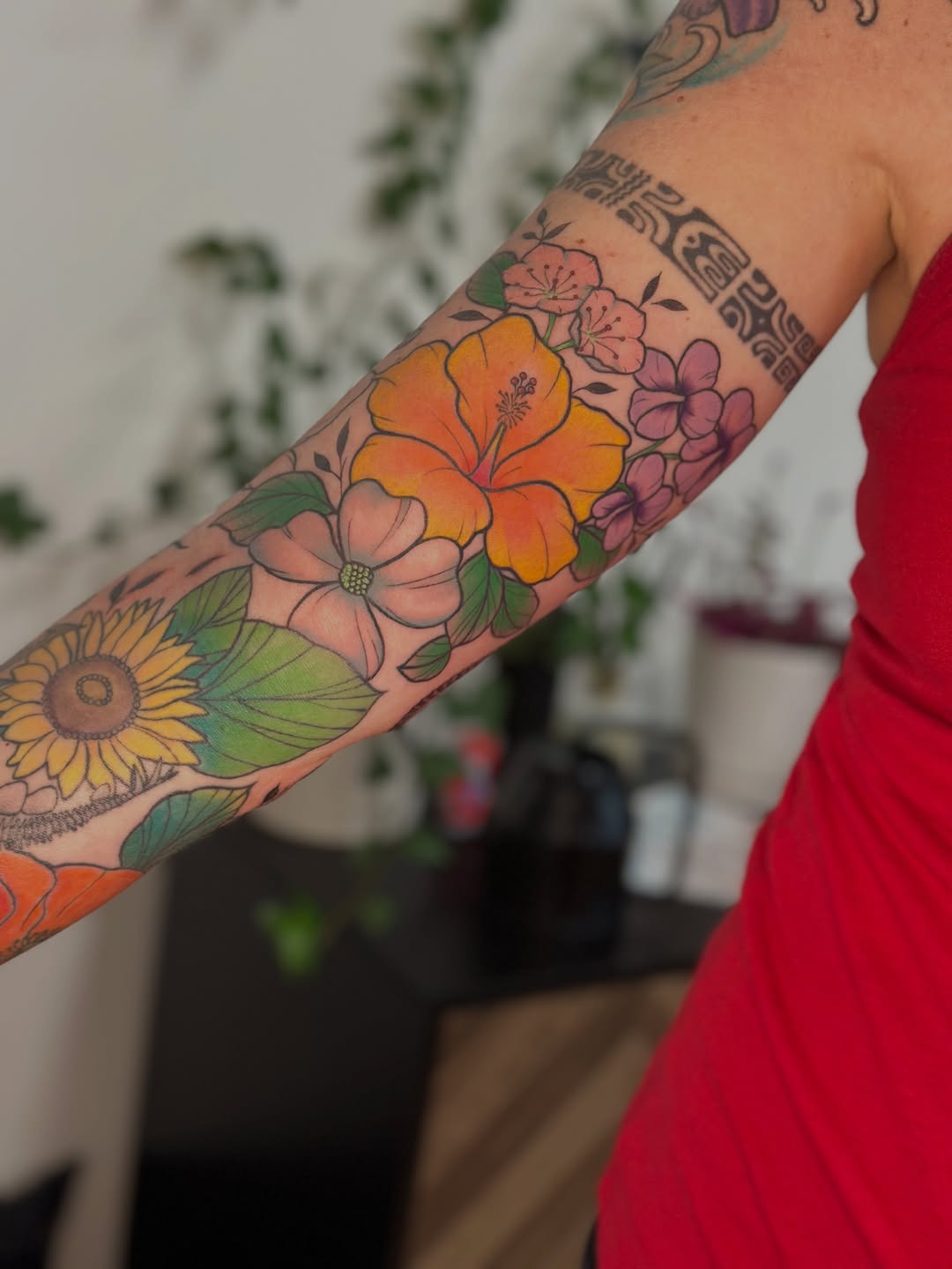 Tattoo by @vreevestattoo — neo_traditional, realism