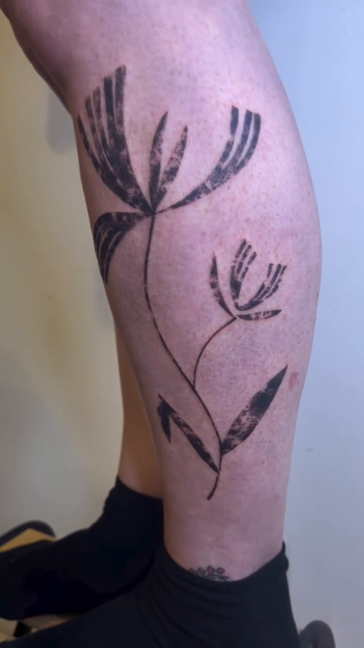 Tattoo by @_____smalt__ — fine_line, dotwork
