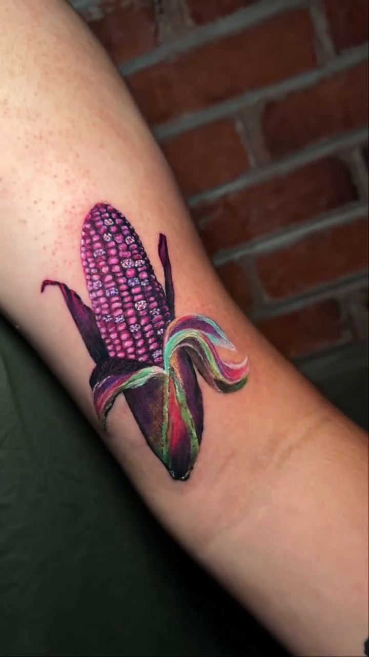 Tattoo by @mishelcastro_tattoo — realism, color
