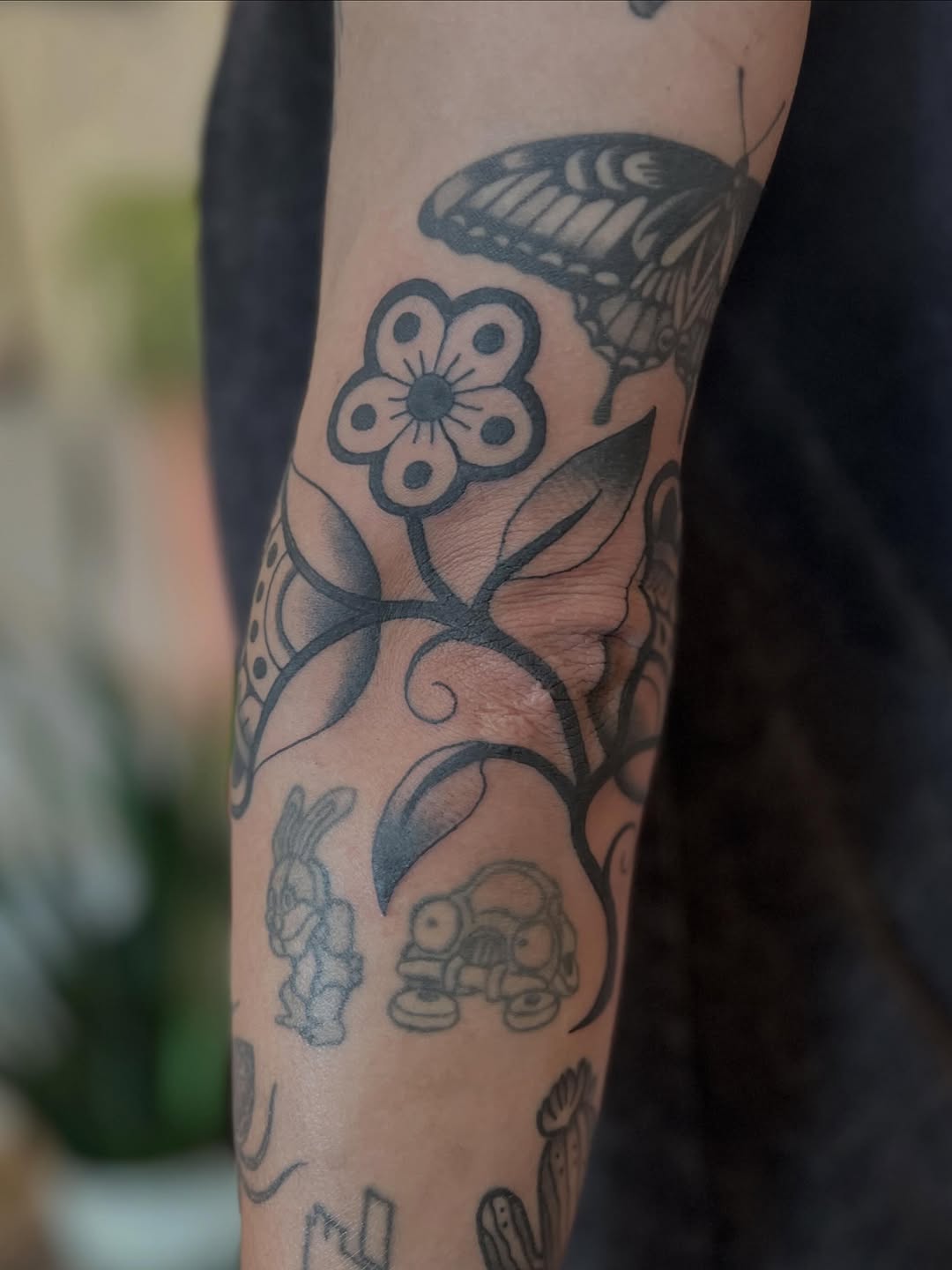 Tattoo by @david_tattselhoff — american_traditional, black_and_grey