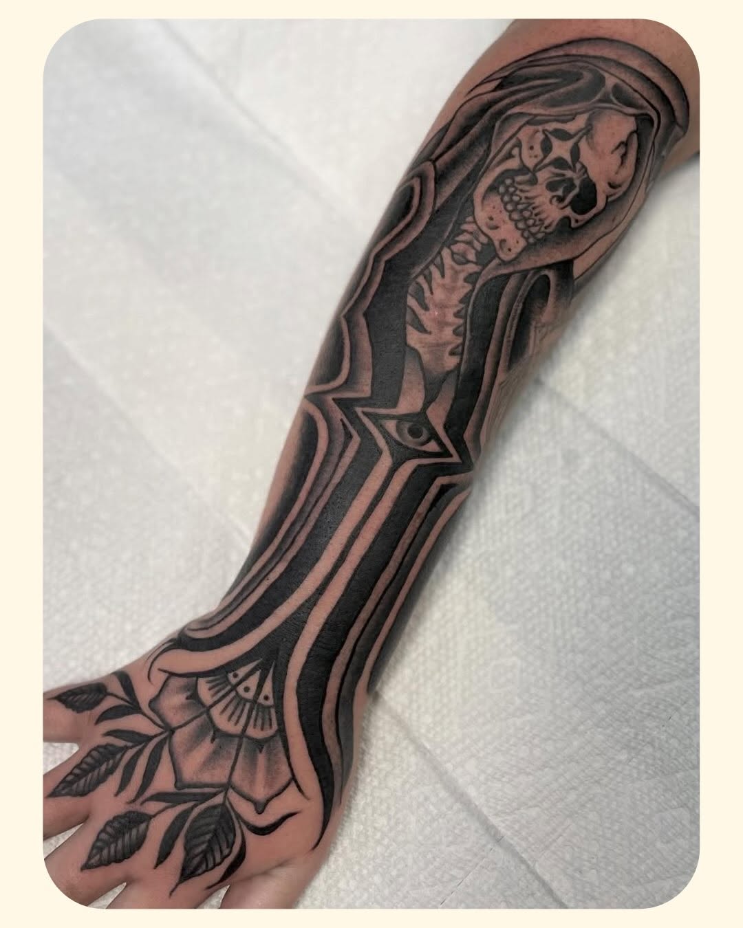 Tattoo by @samsonairlines β black_and_grey, dark_realism